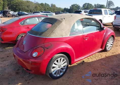 2010 Volkswagen New Beetle 2.5L из США, поврежденный, VIN 3VWRW3AL9AM002812